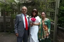 Rashi-Parmer-with-her-parents-Vrajlal-and-Taramati-1842964.webp