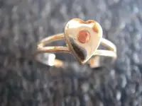 Heart Ring.webp