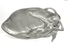 396_pewter_nouveau_tray.webp