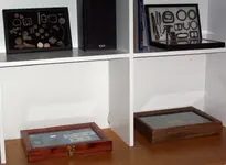 Display cases 060707.webp