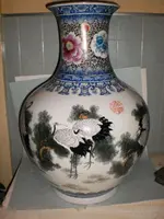 pelican vase 001.webp