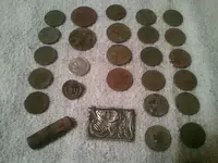 2013-09-15 clad silvers button 5 wheaties lipstick.webp