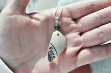 sea-glass-jewelry-pottery-necklace-fresh-crockery--UDU2Ny0xMjE3MjguNDQ1NjM3.webp