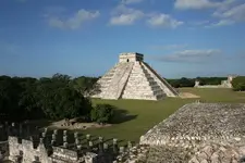 Chichen_Itza.webp