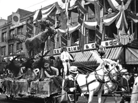 moose-float-1st_columb-1912-potlatch-then.webp