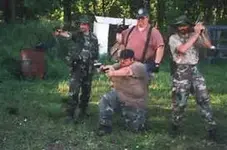 thCAV82BZF.webp