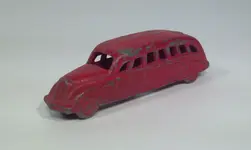 tootsietoy_1628_miniature_model_toy_bus_1.webp