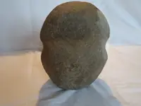 Indian hammer stone 002.webp