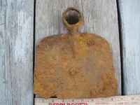 iron hoe 001.webp