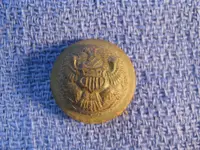 button_false-3piece_US-Officer1832-1902_BUT-made-in-early1900s_frontview_TN_photobyMcogan-LIM...webp