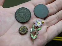 button_coins.webp