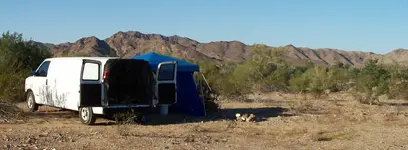 van camping in quartzsite AZ.webp van camping in quartzsite AZ.webp