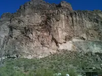 image-2176733897.webp