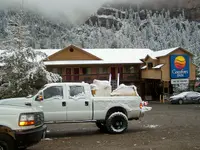 snow in ouray 1.webp