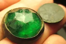 7 Site CL2 103013 Green Glass Rosette.webp