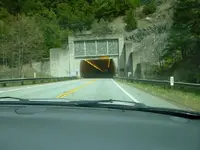 199 tunnel.webp 199 tunnel.webp