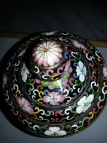 urn2.webp