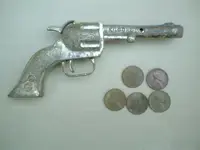 toy gun 001.webp