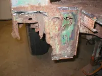 LT Front lower hinge area.webp