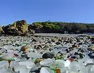 glass beach.webp
