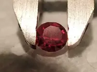 Garnet gem 1.webp