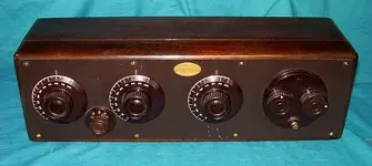 atwater kent radio 1920's.webp atwater kent radio 1920's.webp
