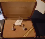 earings.webp earings.webp