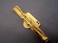safety pins 4.webp