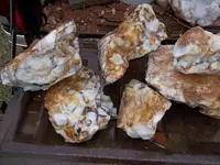 Calcite with minerals 002.webp