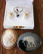 jewelry last week.webp