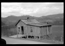 old-cabin33.webp