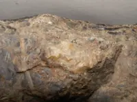 composite rusty rock 004.webp