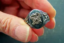 ring 1.webp