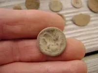 LARGE CENTS &BUTTONS 002.webp