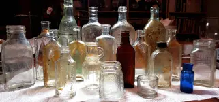 1B  TW 030814 Btl Finds.webp