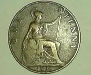 Queen Vic Tails.webp
