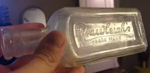 Rawleigh's Trademark bottle.webp Rawleigh's Trademark bottle.webp