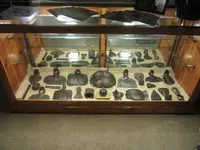 iron display2a.webp iron display2a.webp