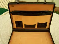 briefcase 2.webp