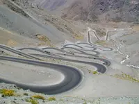 amazing-road-wallpaper.webp