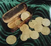 box&coins (Large).webp