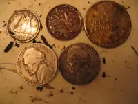 oct 1st Canadian silver dime 64, penny 42 and a 48 and 59 nickel..webp