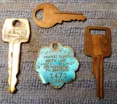 3 EDG O1 AmeliaC 05 2014 Keys Dog Tag.webp