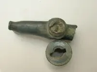 Spigot and cover - top.webp