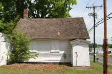 076.webp