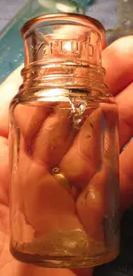 2 CL 053014 2 1_2 Oz Bottle.webp