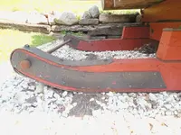 sled brace 1.webp