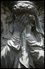 angel Paris.webp
