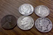 Dimes101807.webp