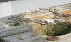 silver_bracelet.webp